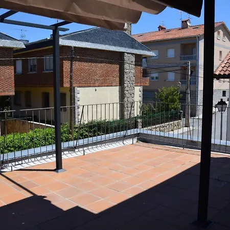 Apartamento Julia Ii *